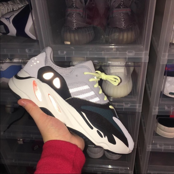 Adidas Yeezy 700 Wave Runner - Picture 1 of 1